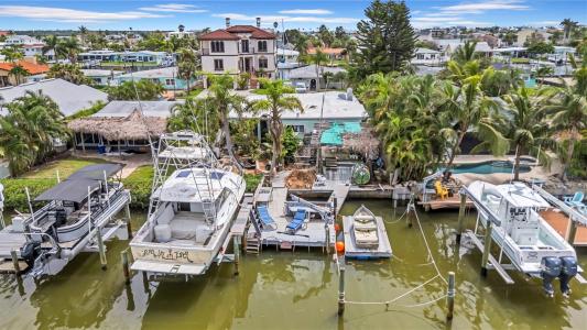 17714 Long Point Dr., Redington Beach, Florida 33708, Estados Unidos