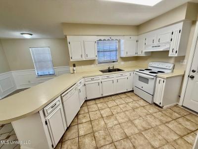 1215 Spring Drive, Long Beach, Mississippi 39560