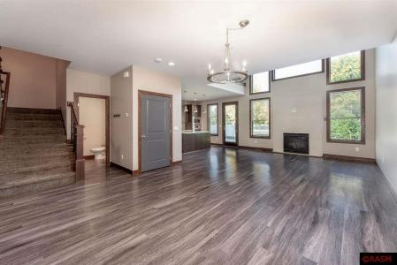 814 Pinnacle Path, Mankato, Minnesota 56001, Estados Unidos