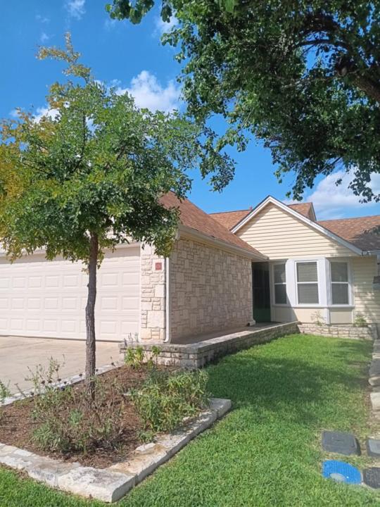 426 Fitch, Kerrville, Texas 78028, Estados Unidos