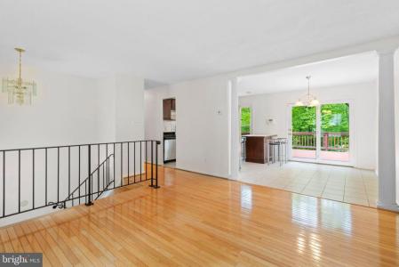 7700 Newington Forest Avenue, Springfield, Virginia 22153