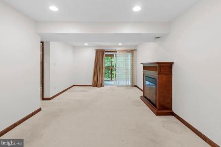 7700 Newington Forest Avenue, Springfield, Virginia 22153