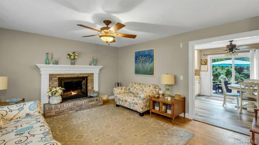 248 Waterford Road, Oakdale, New York 11769