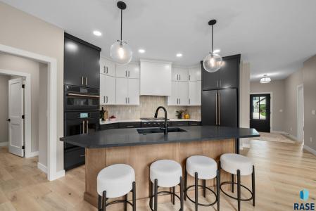 5812 E Rush St, Sioux Falls, South Dakota 57110, USA