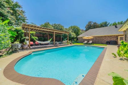 2121 Bay Club Drive, Arlington, Texas 76013, HOA KỲ