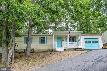 6317 Plantation Forest Drive, Spotsylvania, Virginia 22553