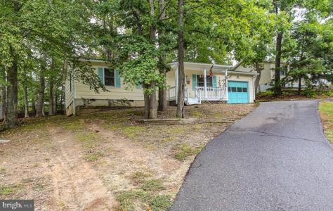 6317 Plantation Forest Drive, Spotsylvania, Virginia 22553