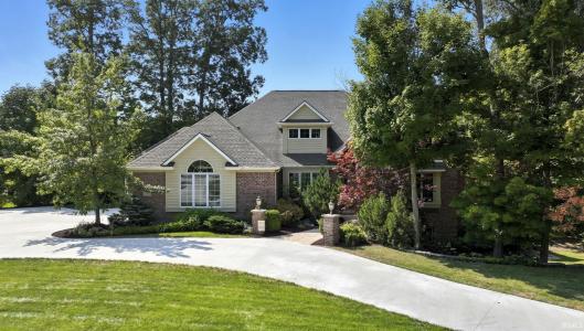 7609 Billingsley Woods Drive, Fort Wayne, Indiana 46804