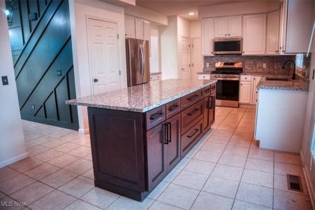 4483 Ridgestone Way, Medina, Ohio 44256, Estados Unidos