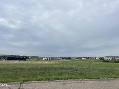 14140 Paniolo Way, Bismarck, North Dakota 58503