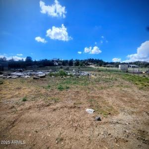 18318 S Frontier Road #328, Peeples Valley, Аризона 86332, Соединенные Штаты