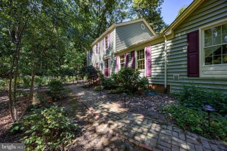 321 Acorn Circle, Harpers Ferry, West Virginia 25425, Estados Unidos