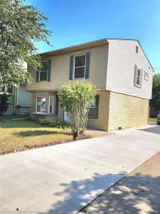 23060 Berdeno Avenue, HazelPark, Michigan 48030, USA