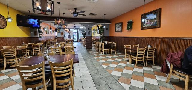 7022 N. Clark St, Chicago, Illinois 60626