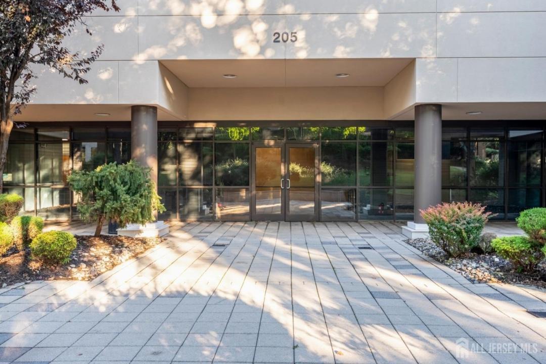 2 Ethel Road 205B, Edison, 紐澤西州 08817, 美國