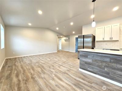 302 W Martin Place, Elma, Washington 98541, États-Unis