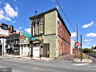 28 S Hanover St, POTTSTOWN, Pennsylvania 19464, USA