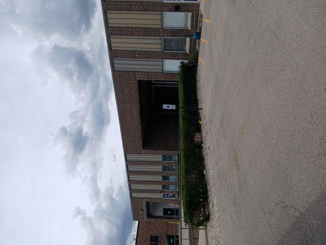 305 Eisenhower Lane, Lombard, Illinois 60148