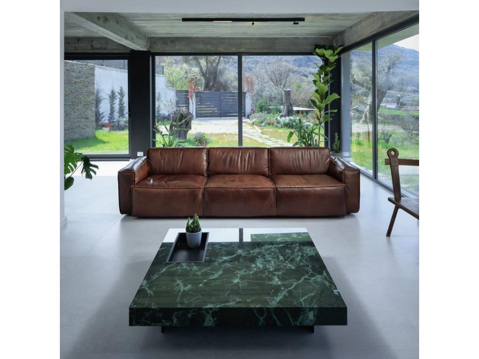 Mullet, Tirana, Albania