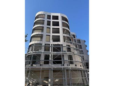 Liqeni i Thatë, Tirana, Albania