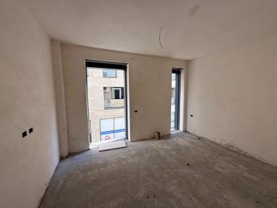 Liqeni i Thatë, Tirana, Albanie