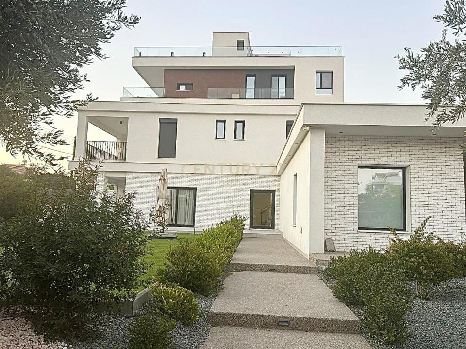 Agios Athanasios, Cipro