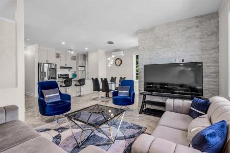 115  Rue Bruno-Dion, Blainville, Quebec J7C 0Y9, Canada