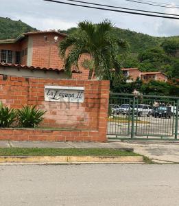entrada c Conjunto Residencial La Laguna II, Turmero, Aragua 2115, Venezuela