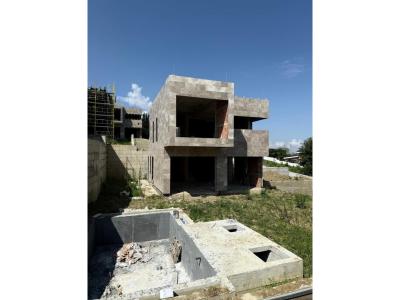 Liqeni i Farkës, Tirana, Albânia