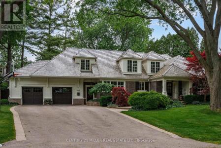 243 ALSCOT CRESCENT, Oakville (mo Morrison), Ontario L6J 4R5, Kanada