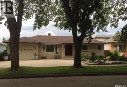 64 JAMES AVENUE, Yorkton, Saskatchewan S3N 2C4, CANADÁ