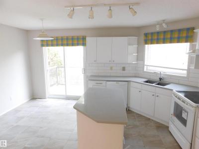 #26 1295 CARTER CREST RD NW, Edmonton, Alberta T5R 2N6, Canada