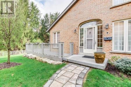 675 LANSDOWNE AVENUE, Woodstock (woodstock - North), Ontario N4T 1K3, Canada