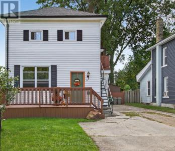 61 REGENT STREET SOUTH, St. Thomas, Ontario N5R 2A4, Canada