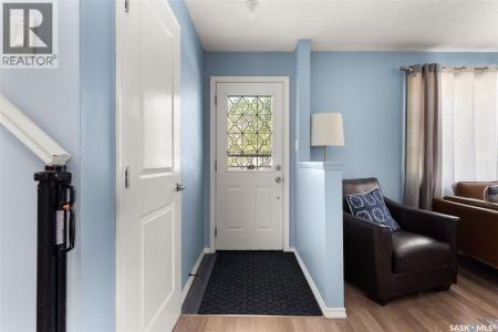 1341 9TH AVENUE N, Regina, Saskatchewan S4R 0E6, Canada