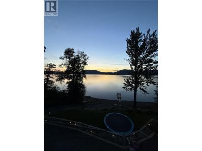 6986 SOUTH MOBERLY LAKE ROAD, Moberly Lake, Colúmbia Britânica V0C 1X0, Canadá