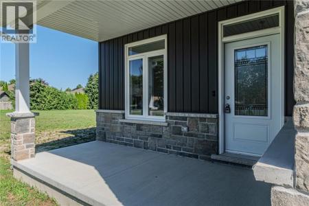 7 YEAGER AVENUE, Simcoe, Ontario N3Y 5N4, Kanada