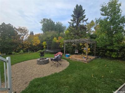 320 RUSSELL STREET, Stoughton, Saskatchewan S0G 4T0, Canada