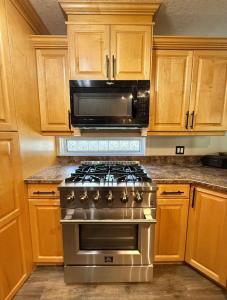 114 POPLAR DRIVE, Whitecourt, 阿爾伯塔 T7S 1X1, 加拿大