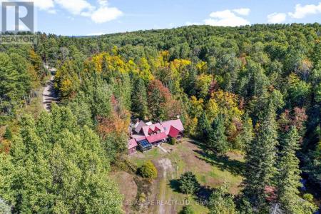 3050 PAUGH LAKE ROAD, Madawaska Valley, Ontario K0J 1B0, Kanada