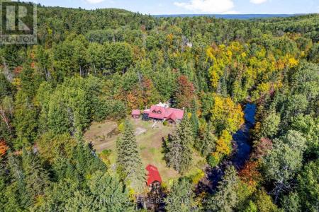 3050 PAUGH LAKE ROAD, Madawaska Valley, Ontario K0J 1B0, Kanada