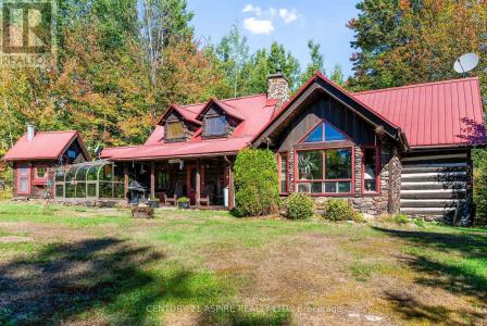 3050 PAUGH LAKE ROAD, Madawaska Valley, Ontario K0J 1B0, Kanada