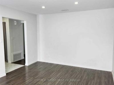 290 GEORGE STREET, Midland, אונטריו L4R 2W9, קנדה