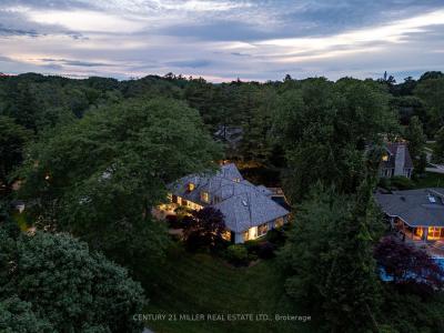 243 ALSCOT CRESCENT, Oakville, Ontario L6J 4R5, Canada