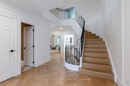 1031 MASTERS GREEN N/A, Oakville, Ontario L6M 2N8, CANADÁ