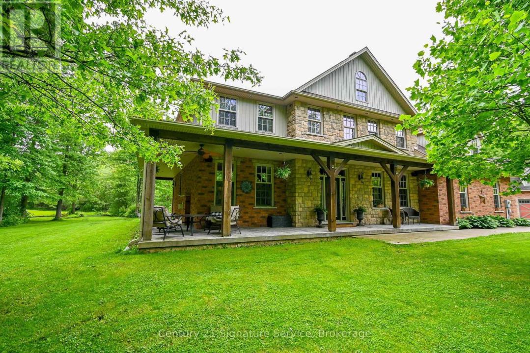 2495 GARRISON ROAD, Fort Erie (ridgeway), Ontario L0S 1N0, Canada