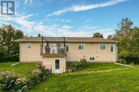 2182 VERMILLION LAKE ROAD, Chelmsford, Онтарио P0M 1L0, Канада