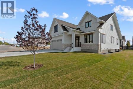 39 WILLIAMS AVENUE, Olds, Alberta T4H 0E6, Canada