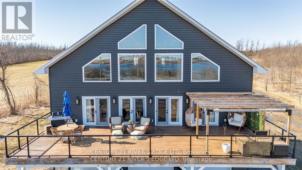 10115 COUNTY RD 2 ROAD, South Dundas, Ontario K0E 1K0, Canada