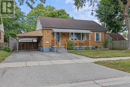1842 CHURCHILL AVENUE, London East (east H), Ontario N5W 2L5, Canadá